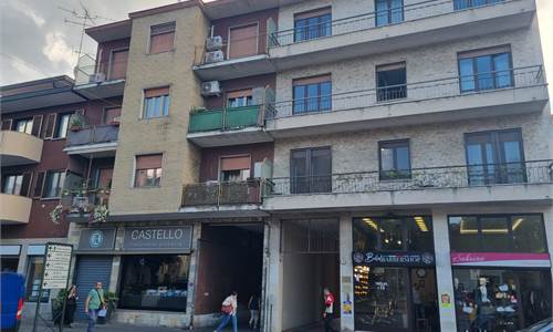 3 locali in Affitto a Cologno Monzese (MI) piazza Castello 8